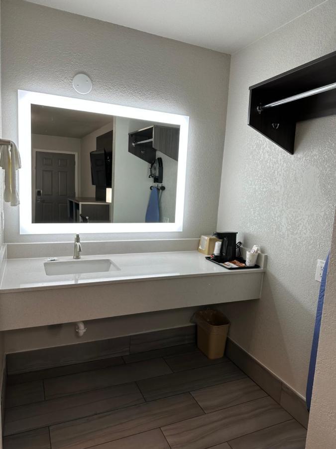 Sleepy Traveler Motel Wagoner Zewnętrze zdjęcie